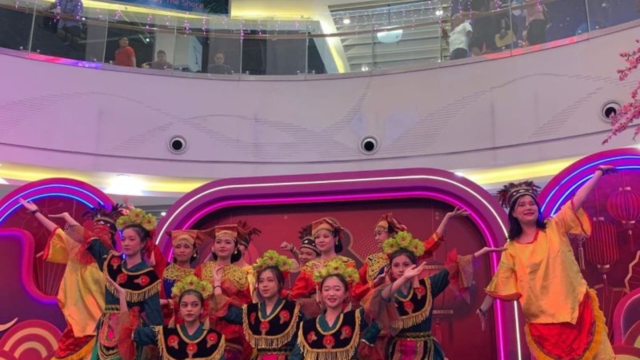 Sekolah Tarakanita Pluit sukses selenggarakan Proyek Penguatan Profil Pelajar Pancasila (P5) bertema kewirausahaan, memadukan kreativitas siswa dengan perayaan Imlek dalam kegiatan gelar karya dan pertunjukan.