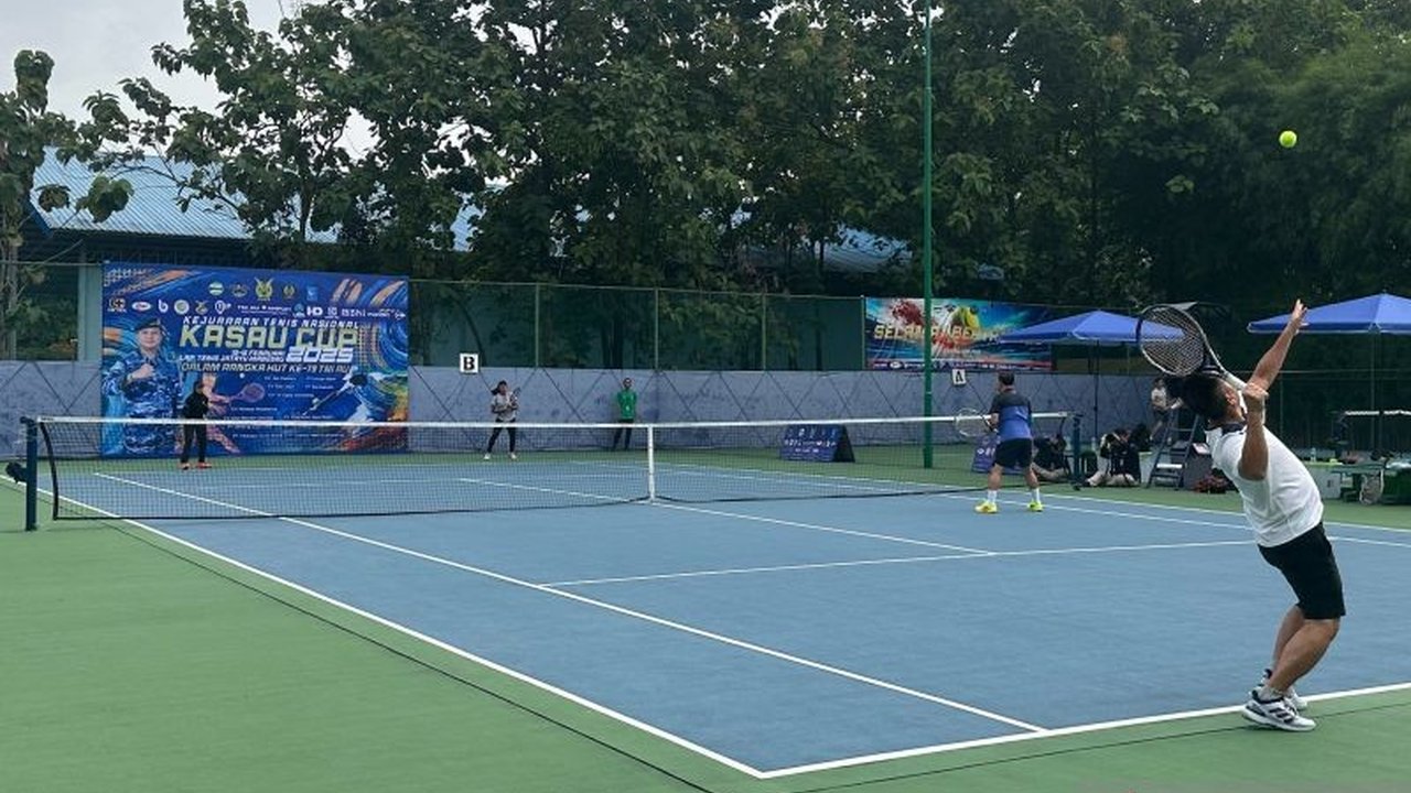 Kejuaraan Tenis Nasional Kasau Cup 2025 resmi digelar, menjadi wadah bagi atlet baru untuk berkompetisi, meningkatkan UTR, dan mendapat pengakuan nasional serta internasional.