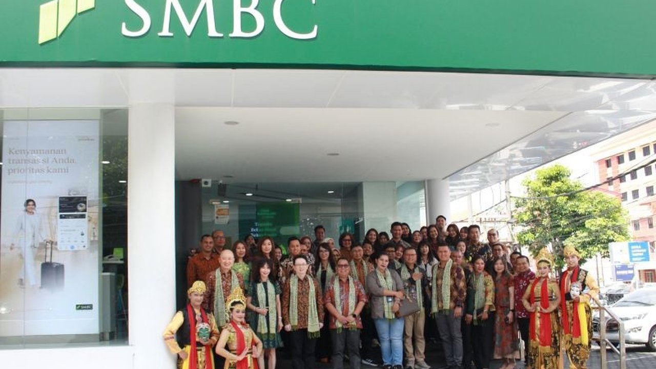 PT Bank SMBC Indonesia Tbk meresmikan transformasi kantor cabang di Surabaya sebagai langkah awal integrasi layanan keuangan yang lebih inklusif dan digital, menjangkau seluruh segmen nasabah.