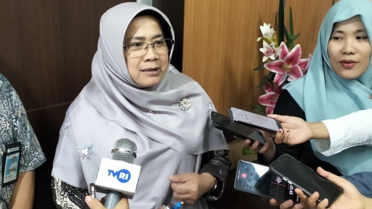 Alokasi Dana Desa di Sumatera Barat meningkat menjadi Rp1,05 triliun pada tahun 2025, meningkat dari Rp1,02 triliun di tahun 2024, dengan fokus pada penurunan kemiskinan, penguatan desa, dan pembangunan ekonomi lokal.