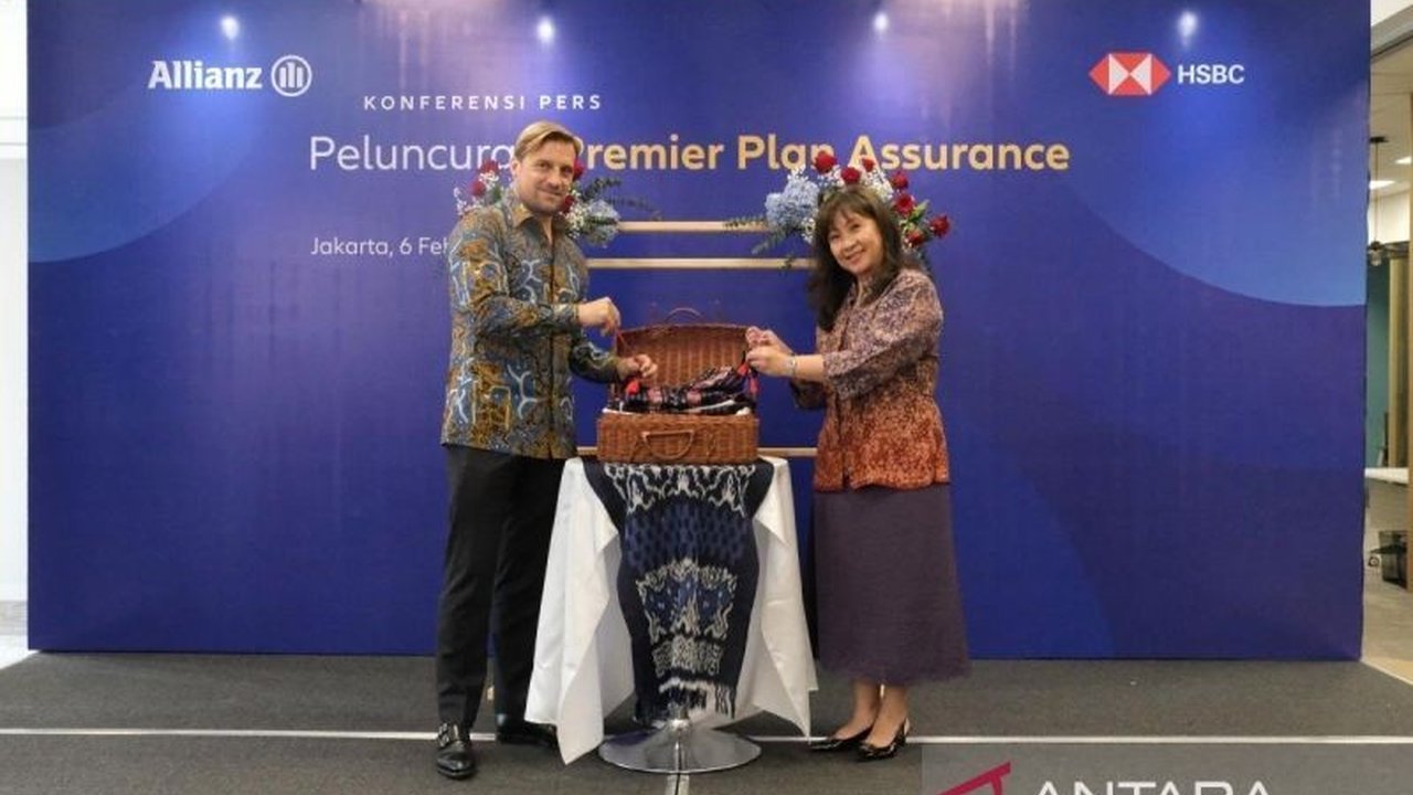 Allianz Life Indonesia dan HSBC Indonesia meluncurkan Premier Plan Assurance, produk asuransi jiwa unit link yang memberikan perlindungan finansial jangka panjang bagi nasabah HSBC Indonesia, dengan alokasi 100 persen premi ke investasi sejak tahun pertam