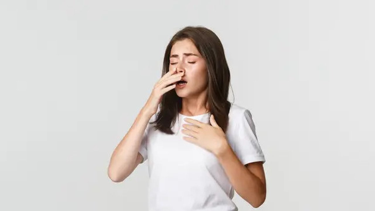 Simak pertolongan pertama untuk menangani alergi di sini! (copyright Freepik)