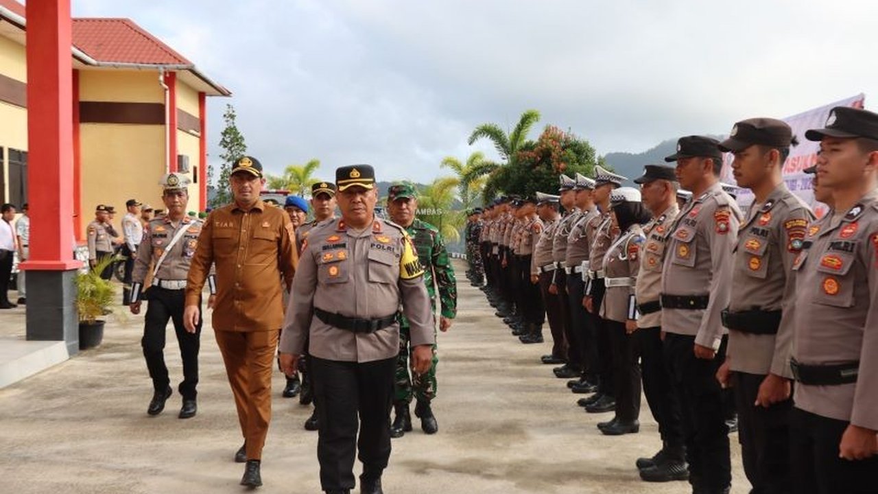 Polres Kepulauan Anambas menggelar Operasi Keselamatan Seligi 2025 selama 14 hari untuk meningkatkan ketertiban lalu lintas dan menekan angka kecelakaan yang meningkat 18% di tahun 2024.