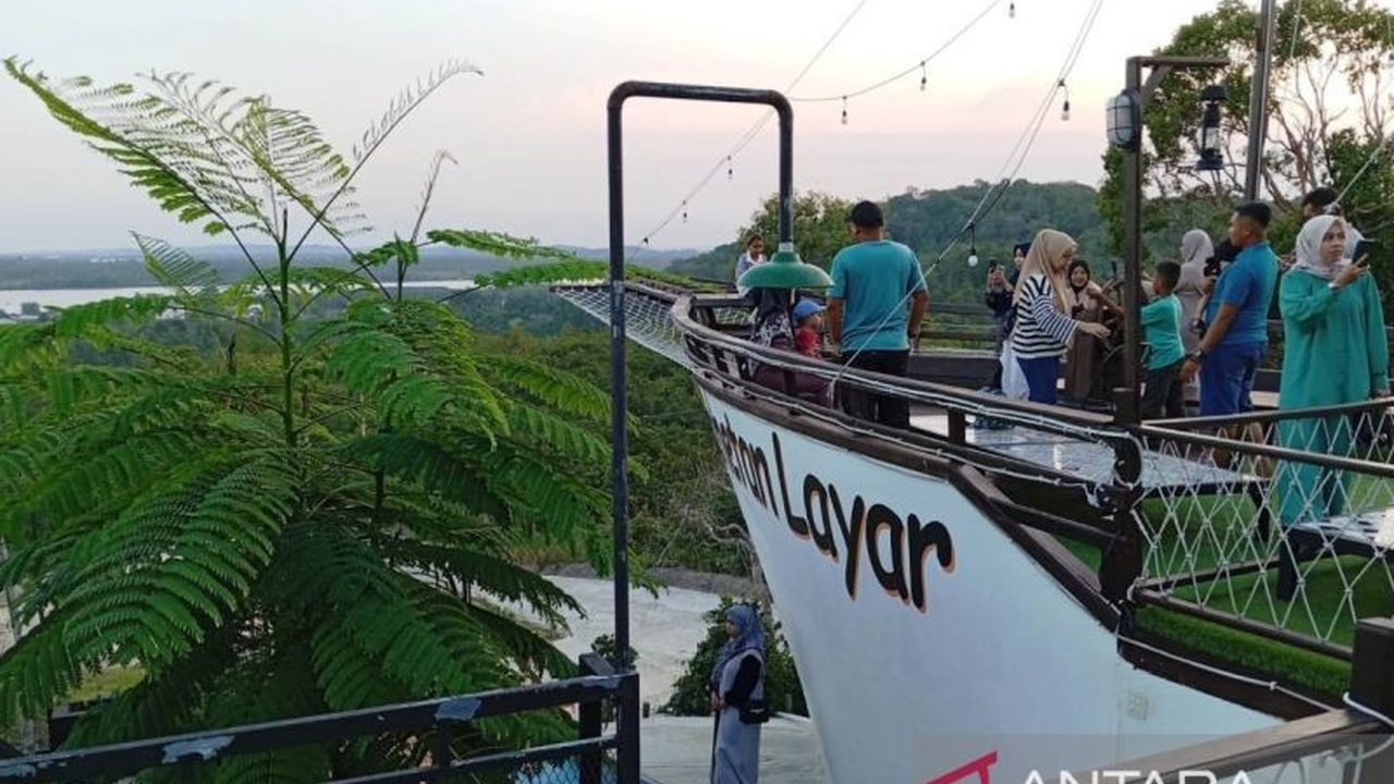 Dinas Pariwisata Kaltim optimis capai target 6,9 juta kunjungan wisatawan nusantara dan 18 ribu wisatawan mancanegara pada 2025 lewat strategi peningkatan kolaborasi dan pengembangan MICE.