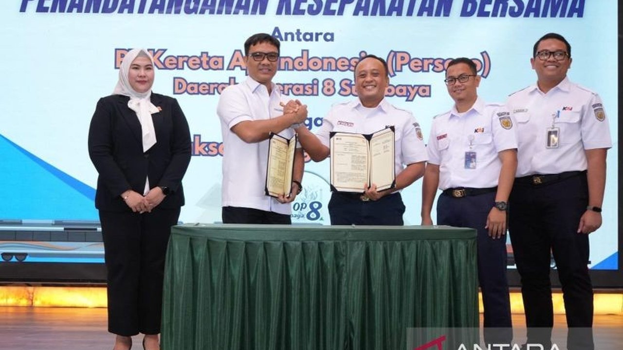 PT KAI Daop 8 Surabaya menjalin kerja sama dengan Kejari Surabaya untuk meningkatkan akuntabilitas operasional dan memastikan kepatuhan hukum dalam menjalankan bisnis perkeretaapian.