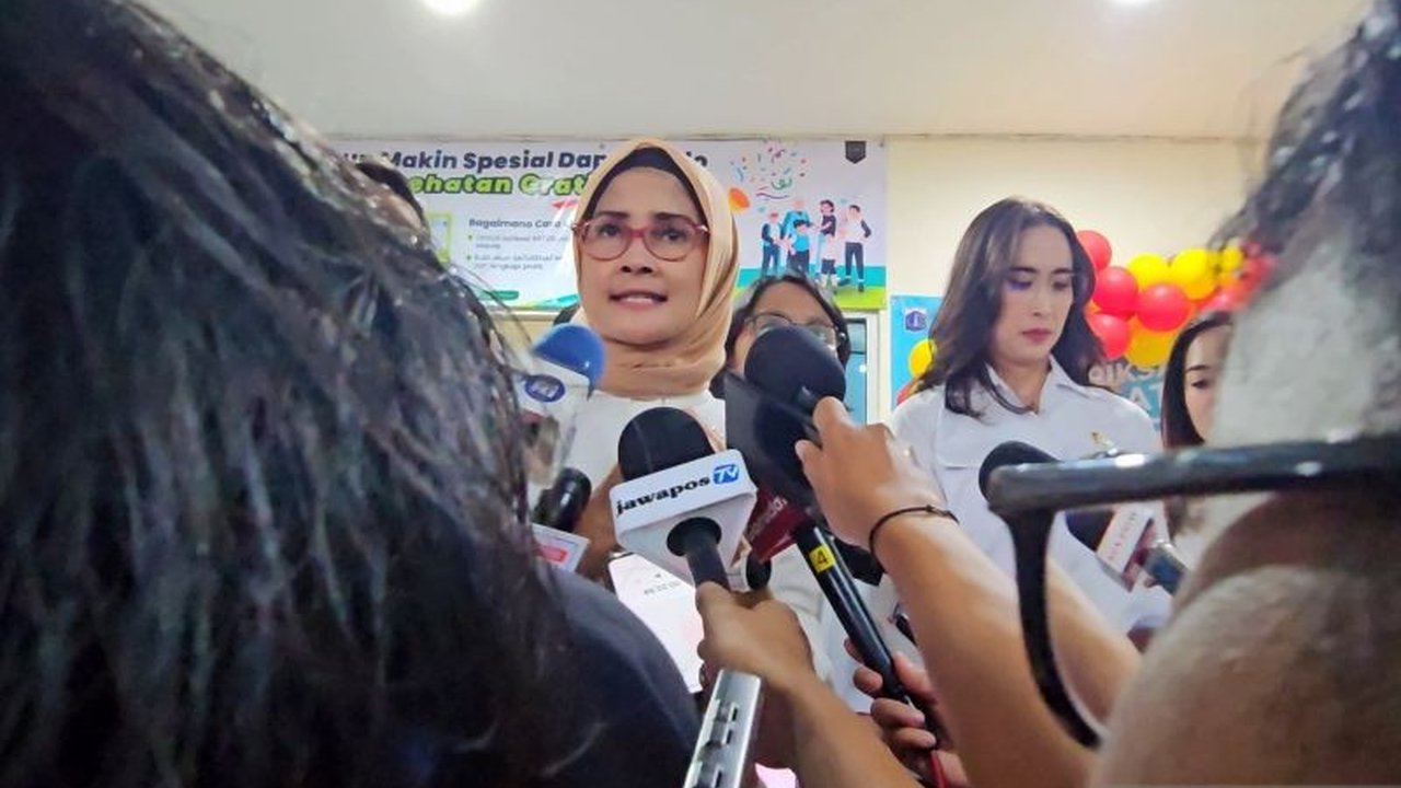 Pemerintah luncurkan program cek kesehatan gratis nasional untuk meningkatkan kualitas SDM Indonesia dan mewujudkan visi Indonesia Emas 2045, dengan sasaran 280 juta jiwa penduduk Indonesia.