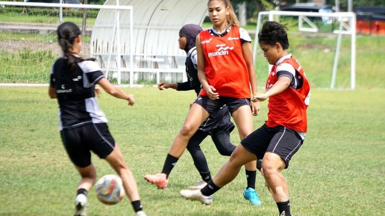 Pemain Timnas Putri Indonesia, Claudia Scheunemann, menyatakan kesiapan tim menghadapi FIFA matchday melawan Arab Saudi setelah menjalani persiapan intensif dan adaptasi yang baik.