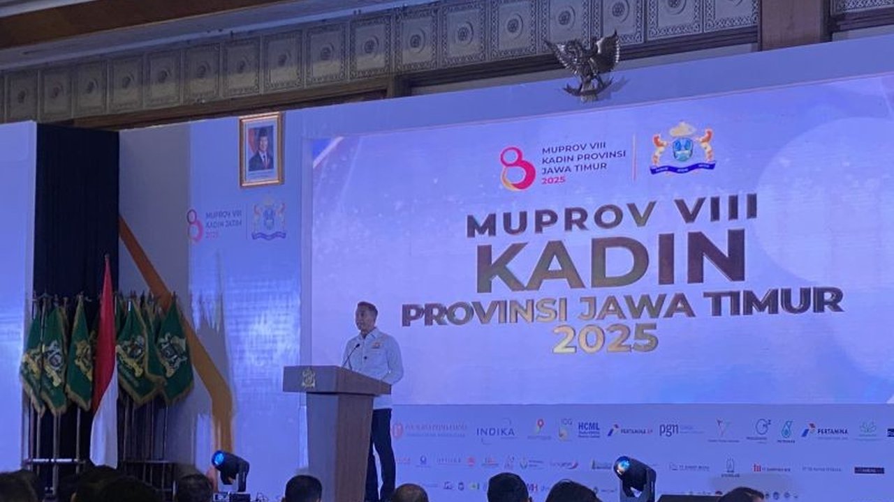 Ketua Kadin Indonesia, Anindya Bakrie, menyebut Jawa Timur sebagai kunci kemajuan ekonomi Indonesia Timur, didukung oleh pertumbuhan ekonomi yang tinggi, PDRB besar, dan infrastruktur strategis seperti tol laut.