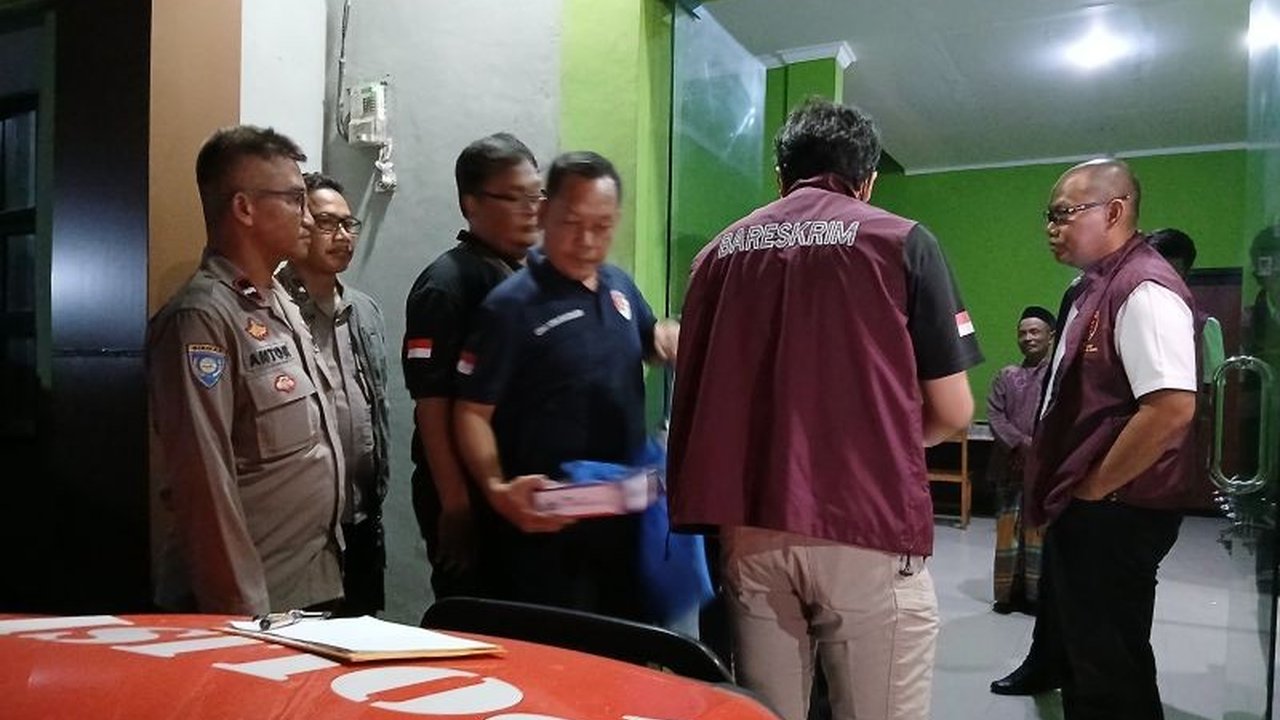 Penggeledahan Kantor dan Rumah Kades Kohod Terkait Kasus Pagar Laut