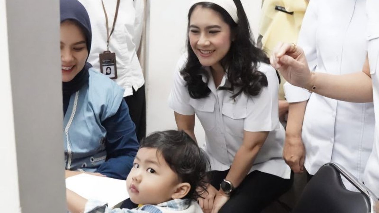 Wamendukbangga mengapresiasi program Cek Kesehatan Gratis (CKG) sebagai upaya deteksi dini penyakit dan pencegahan untuk mencapai SDM unggul dan sehat, menargetkan 281 juta penduduk Indonesia.