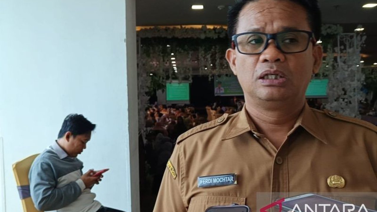 Dinas Lingkungan Hidup Makassar menegaskan penggalian kubur gratis, namun waspada terhadap oknum yang memanfaatkan situasi duka dengan pungutan liar hingga jutaan rupiah.