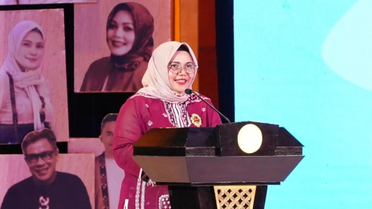 Bank Indonesia DKI Jakarta menjelaskan bahwa efisiensi anggaran di APBN dan APBD 2025 memprioritaskan program, bukan menghapusnya; Pemprov DKI juga menerapkan efisiensi belanja melalui Instruksi Gubernur Nomor 2 Tahun 2025.