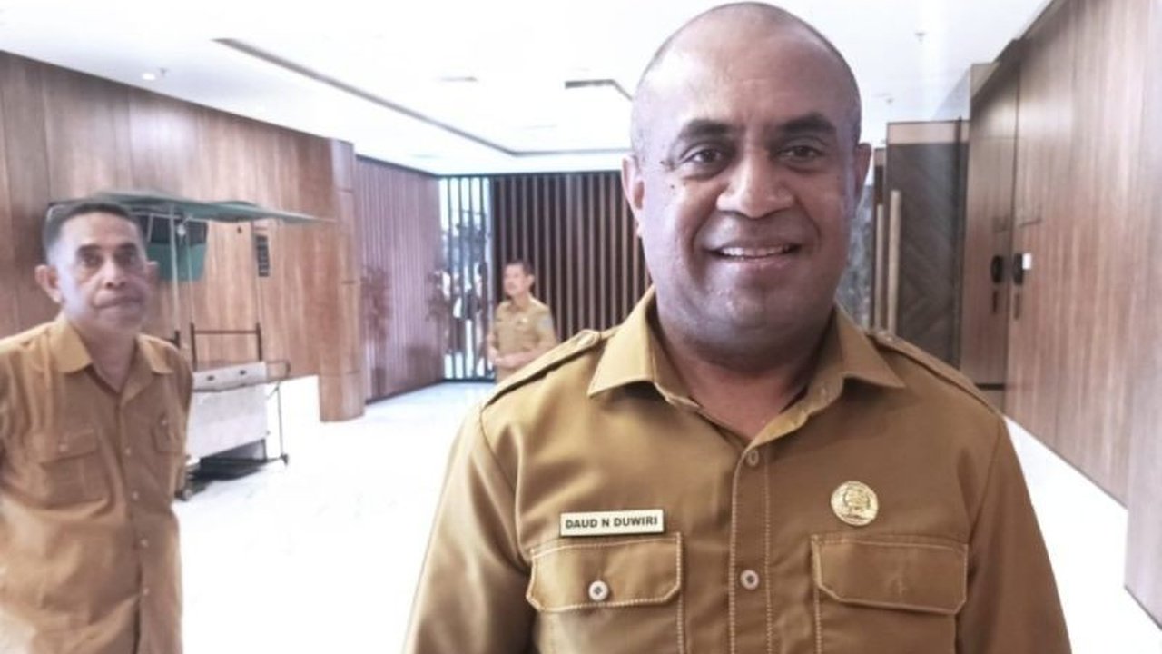 Pemerintah Kabupaten Biak Numfor, Papua, melalui Dinas Kesehatan, memberikan layanan Cek Kesehatan Gratis (CKG) di 21 Puskesmas, sebagai bagian dari program peningkatan kesehatan masyarakat dan kado ulang tahun Indonesia.