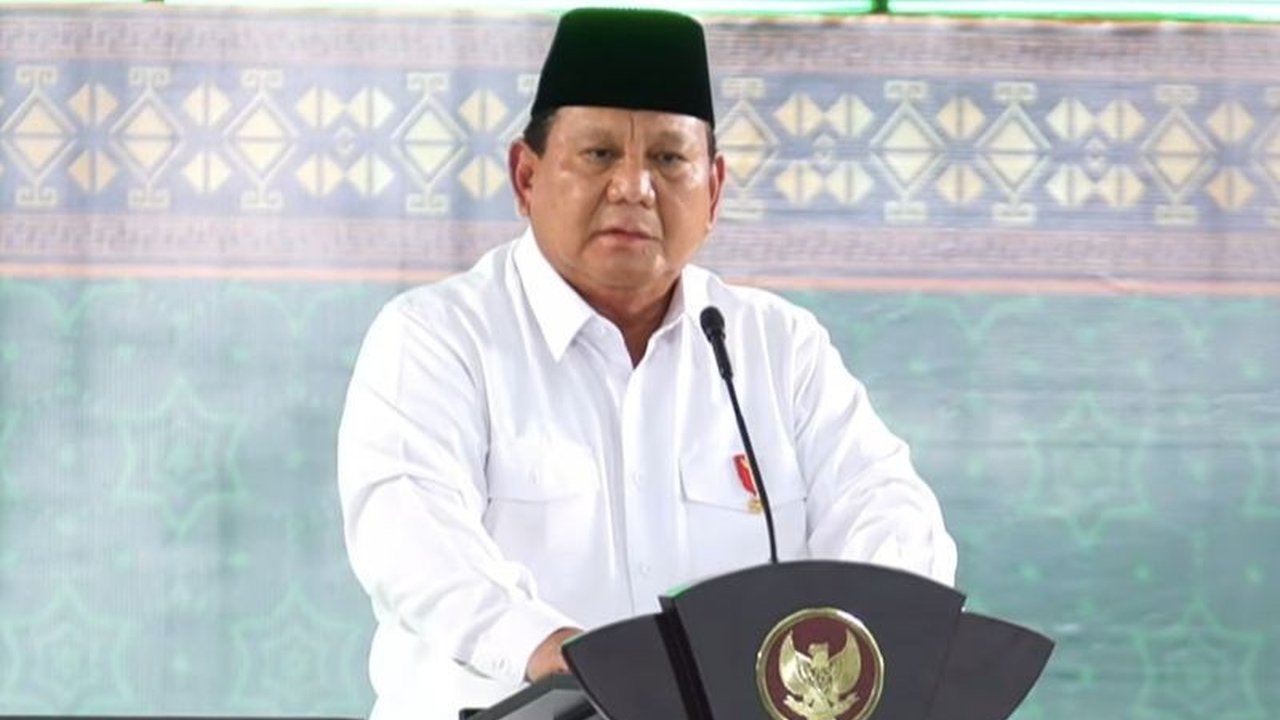 Presiden Prabowo Subianto menyampaikan apresiasi yang tinggi terhadap peran penting Nahdlatul Ulama (NU) dalam mempertahankan kemerdekaan Indonesia, khususnya dalam perjuangan di Surabaya pada 10 November 1945 dan dalam pembangunan bangsa saat ini.