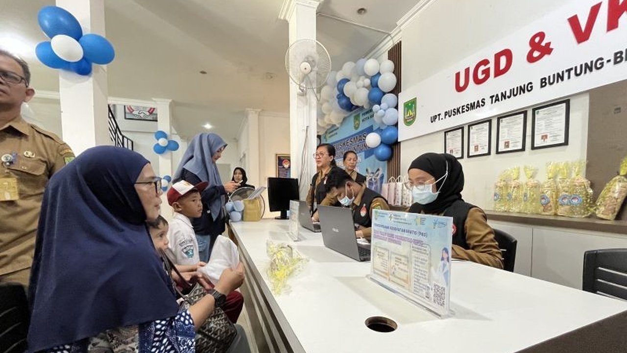 Dinas Kesehatan Batam berupaya memastikan warga di pulau-pulau penyangga mendapat akses Cek Kesehatan Gratis (CKG) melalui program jemput bola guna mendeteksi dini penyakit dan meningkatkan kesehatan masyarakat.