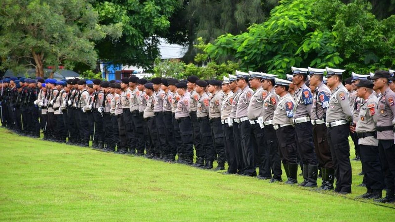 Data Kepolisian Daerah NTT mencatat kenaikan kasus kecelakaan lalu lintas sebesar 6,2 persen di tahun 2024, mencapai 1.593 kasus, didorong oleh peningkatan pelanggaran lalu lintas.