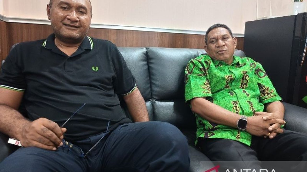 Kejaksaan Tinggi Papua mengambil alih kasus dugaan korupsi pembelian tanah Pelabuhan Pomako di Mimika, Papua Tengah, dari Kejari Mimika, dengan potensi kerugian negara mencapai Rp4,2 miliar.