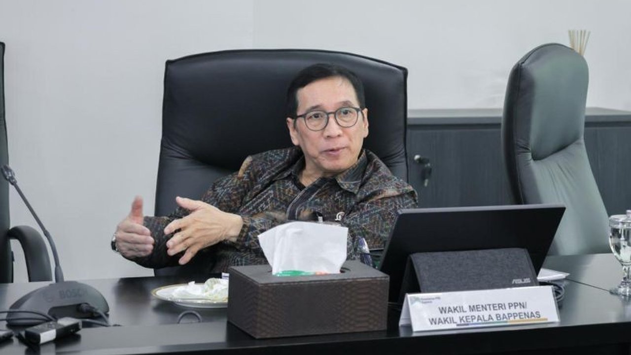 Kementerian PPN/Bappenas membentuk kelompok kerja untuk merevisi isu kelembagaan pengembangan nuklir di Indonesia guna mendukung transisi energi dan target Net Zero Emission 2060.