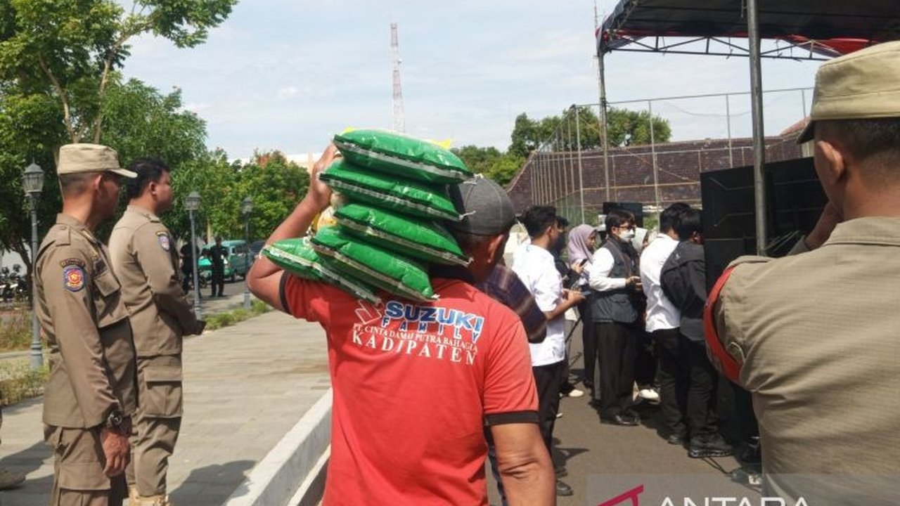 Indeks Pembangunan Manusia (IPM) Majalengka meningkat signifikan menjadi 71,37 poin di tahun 2024, didorong peningkatan angka harapan hidup, pendidikan, dan pengeluaran riil per kapita, menunjukkan kualitas hidup masyarakat yang lebih baik.