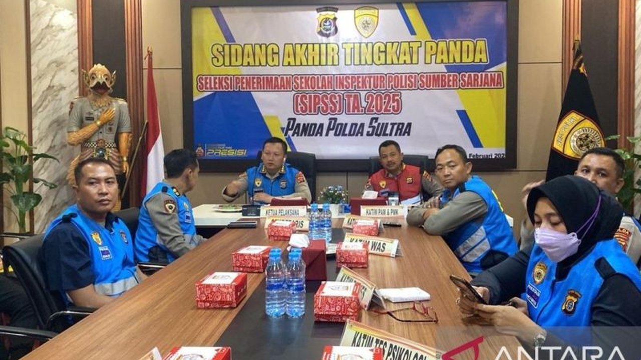Tiga calon siswa Sekolah Inspektur Polisi Sumber Sarjana (SIPSS) Polda Sulawesi Tenggara berhasil melewati seleksi daerah dan akan melanjutkan seleksi di Akademi Kepolisian (Akpol) Semarang.