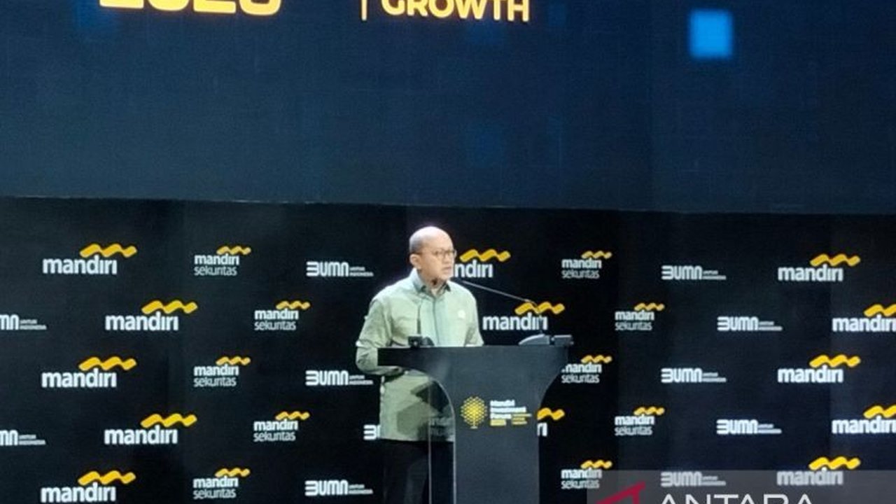 Menteri Investasi optimistis, lebih banyak vendor Apple akan berinvestasi di Indonesia setelah satu vendor memulai pembangunan pabrik bernilai US$1 miliar untuk produksi AirTag, dengan potensi investasi hingga US$10 miliar.