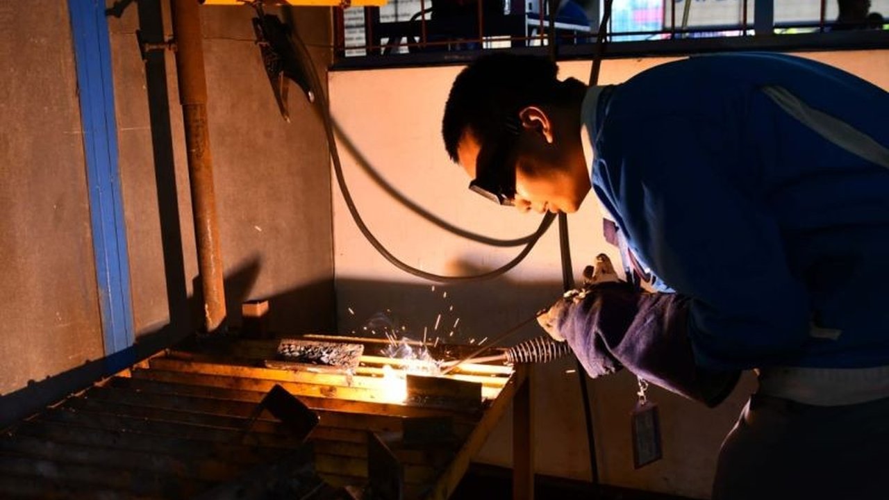 Pj Gubernur Jabar: Jaga Iklim Investasi agar Ekonomi Jabar Terus Tumbuh