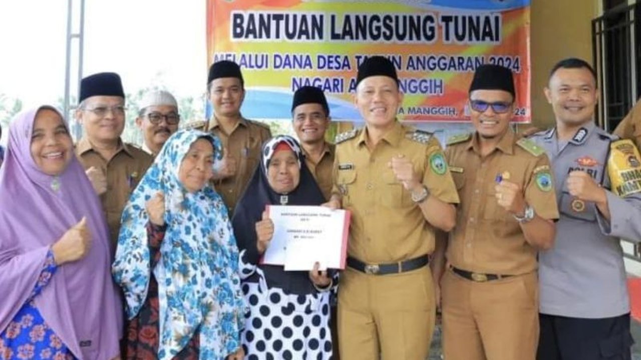 Pemerintah Kabupaten Pasaman mengurangi anggaran Dana Nagari (ADN) sebesar Rp3,4 miliar untuk tahun 2025 akibat berkurangnya dana transfer dari pemerintah pusat, sehingga total ADN menjadi Rp61,2 miliar.