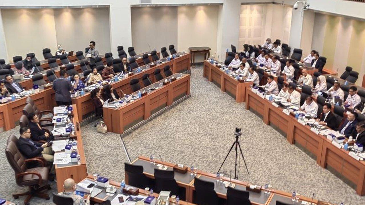 Menko Yusril Rekomendasikan Sistem Keamanan Laut yang Komprehensif