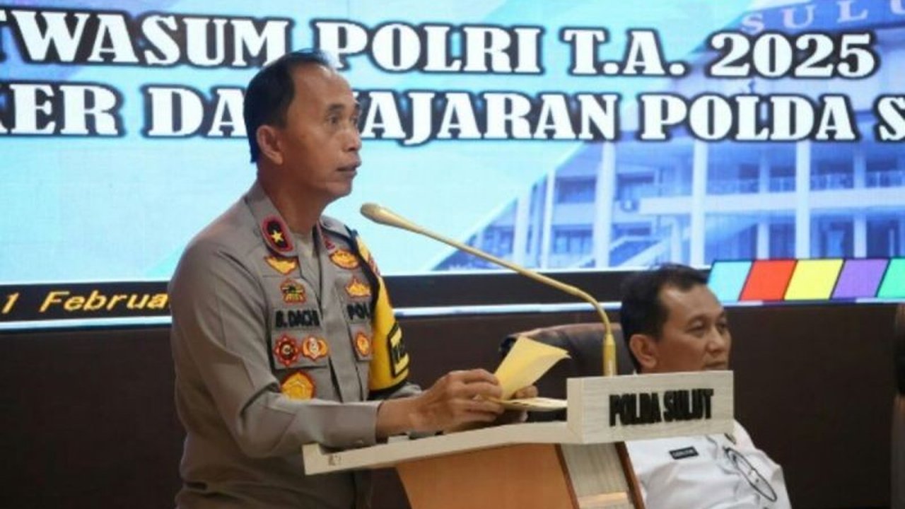 Tim Itwasum Polri melakukan audit Penerimaan Negara Bukan Pajak (PNBP) dan Badan Layanan Umum (BLU) di Polda Sulawesi Utara untuk meningkatkan transparansi dan akuntabilitas pengelolaan keuangan negara.