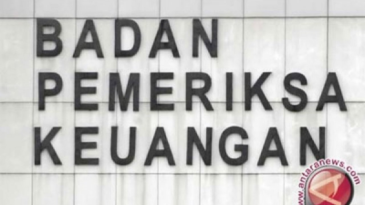 Badan Pemeriksa Keuangan (BPK) menekankan pentingnya peran Komisi Yudisial (KY) dalam menjaga supremasi hukum dan kualitas peradilan di Indonesia, serta mendorong pengelolaan keuangan KY yang transparan dan akuntabel.