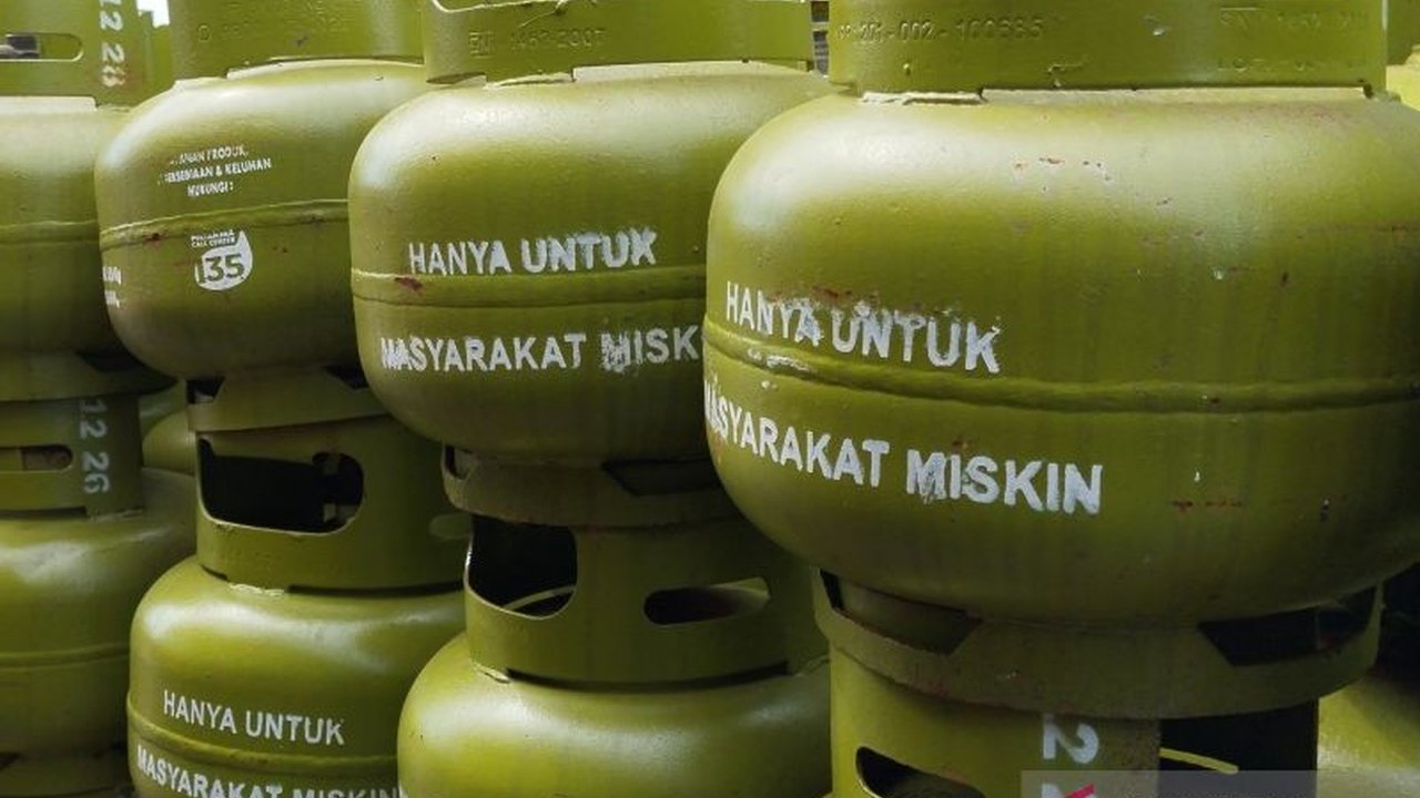 Pemerintah Kabupaten Jepara akan segera menerbitkan surat edaran yang melarang ASN menggunakan elpiji 3 kg bersubsidi dan menganjurkan penggunaan elpiji non-subsidi, menyusul Surat Edaran dari Pemprov Jateng.