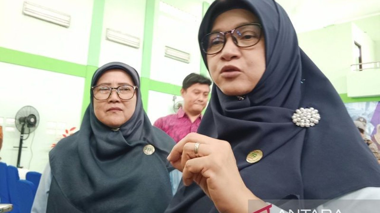 Dinas Kesehatan DIY meminta seluruh penyedia jasa katering memiliki Sertifikat Laik Higiene Sanitasi (SLHS) setelah ratusan orang keracunan makanan di Sleman, diduga akibat kontaminasi amoeba dan kesalahan dalam pengolahan makanan.