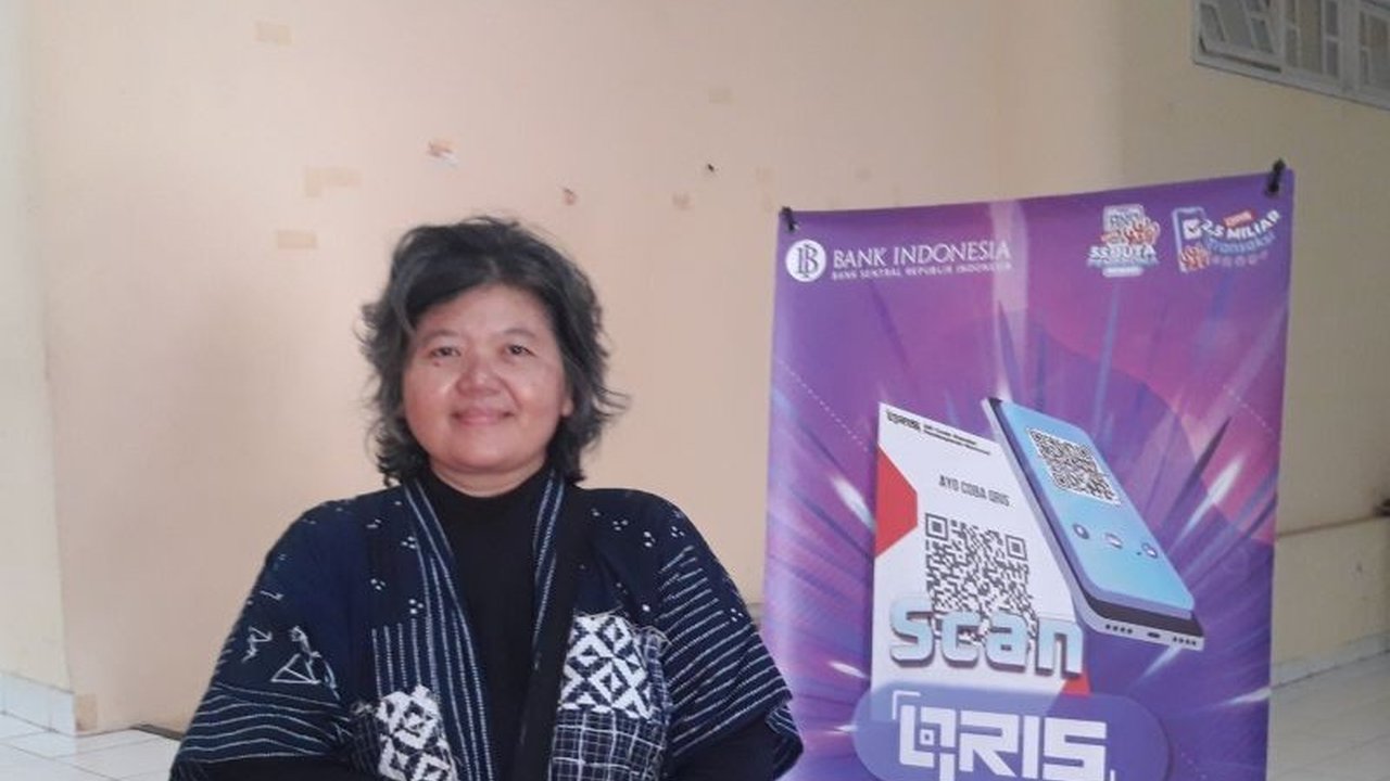 Akademisi ITB, Dr. Dwinita Larasati, menekankan perlunya koordinasi strategis antar pelaku ekonomi kreatif, pemerintah daerah, dan pemangku kepentingan lainnya untuk memaksimalkan potensi ekonomi kreatif Nusa Tenggara Timur (NTT) yang sangat besar namun m