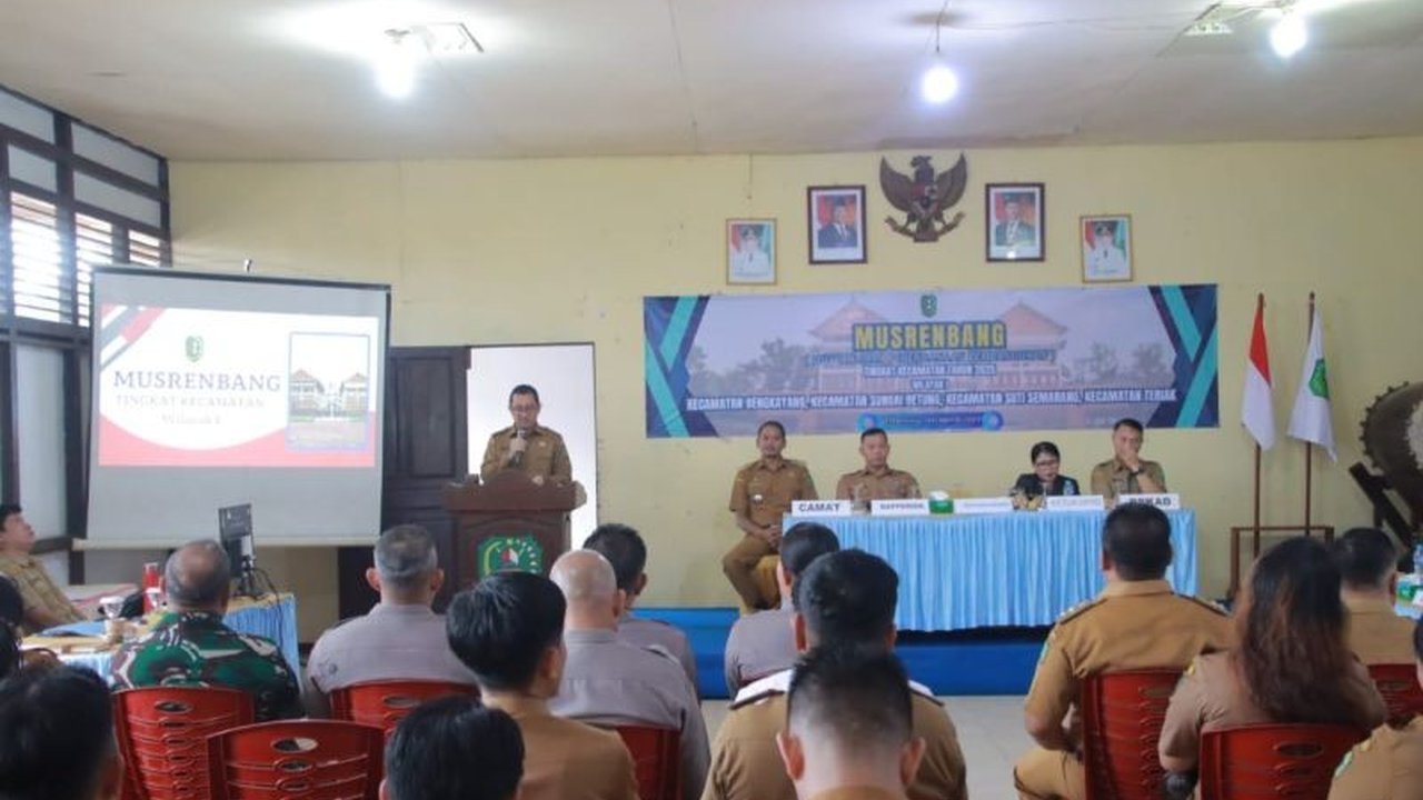 Pemerintah Kabupaten Bengkayang, Kalimantan Barat, menetapkan tujuh isu strategis dalam Musrenbang RKPD tingkat kecamatan tahun 2026 untuk mewujudkan visi Bengkayang yang maju, mandiri, sejahtera, dan berkelanjutan.