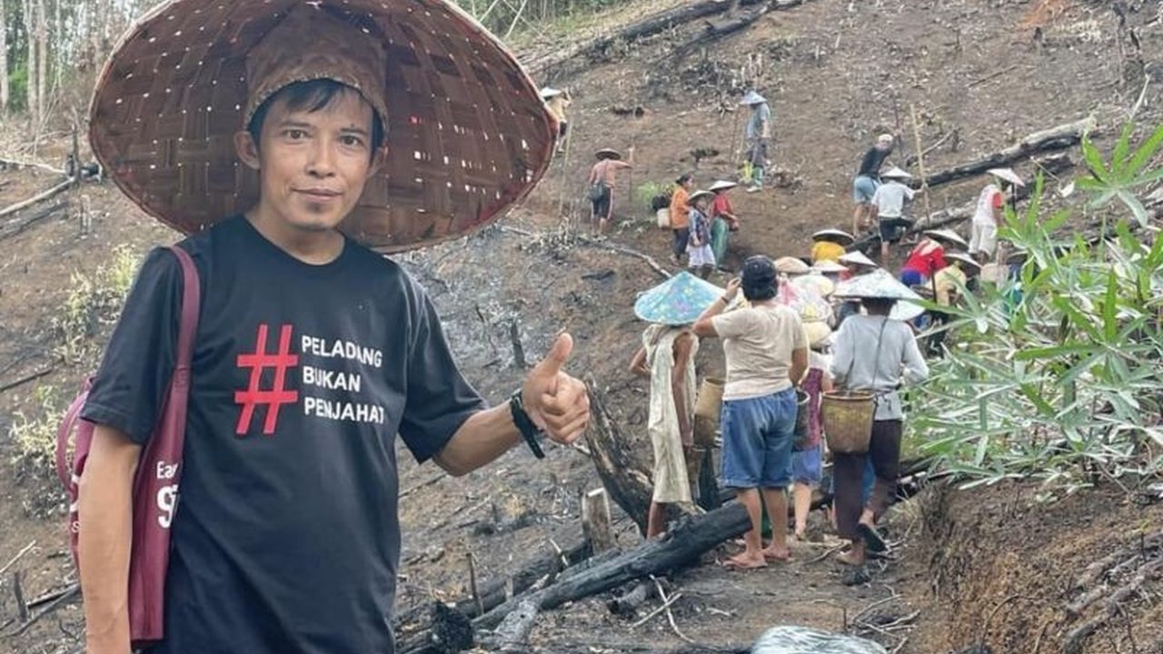 Walhi Kalimantan Barat menolak revisi UU Minerba yang melibatkan perguruan tinggi dalam pengelolaan tambang, karena dikhawatirkan akan mengaburkan fungsi utama kampus dan memicu konflik kepentingan.