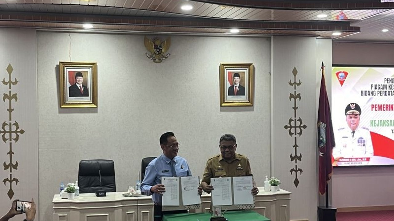 Pemkot dan Kejari Ambon memperbarui kesepakatan kerjasama untuk meningkatkan transparansi, akuntabilitas, dan pelayanan publik di bidang perdata dan tata usaha negara (TUN).