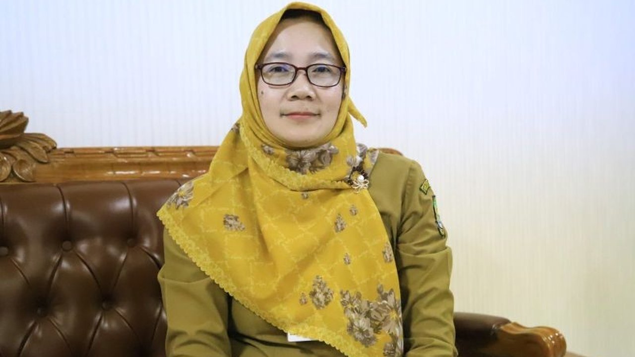 Pemkot Tangerang mengurangi belanja perjalanan dinas hingga 50 persen sebagai respons terhadap Inpres Nomor 1 Tahun 2025 tentang efisiensi anggaran,  sekaligus membatasi belanja kegiatan seremonial dan non-esensial lainnya.