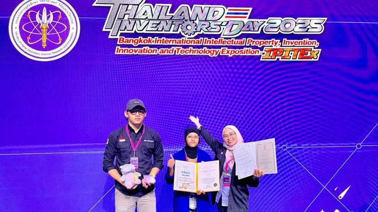 Institut Teknologi PLN (ITPLN) meraih medali emas di Bangkok International Intellectual Property, Invention, Innovation and Technology Exposition (IPITEx) 2023 berkat inovasi teknologi energi terbarukan, yaitu 'Sel Elektrolisis dengan Elektroda Grafit dan