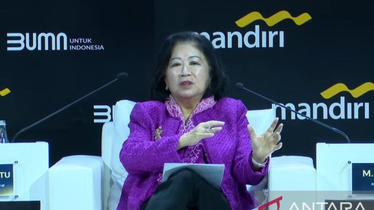 Wakil Ketua DEN, Mari Pangestu, menyatakan kebijakan politik luar negeri bebas aktif Indonesia menguntungkan perekonomian negara, terutama dalam diversifikasi mitra dagang di tengah fragmentasi perdagangan internasional.