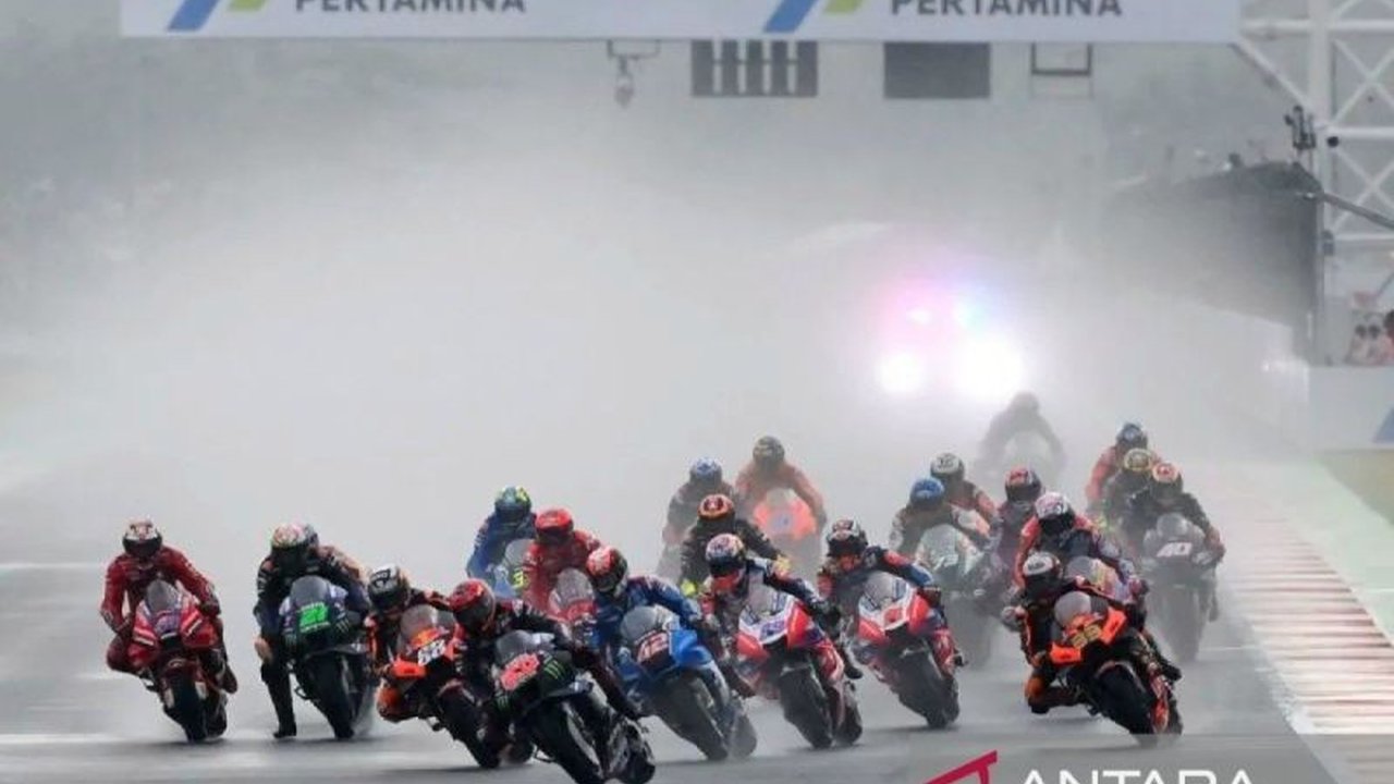 MotoGP Mandalika 2025: Target Penonton Naik, Harga Tiket Turun!