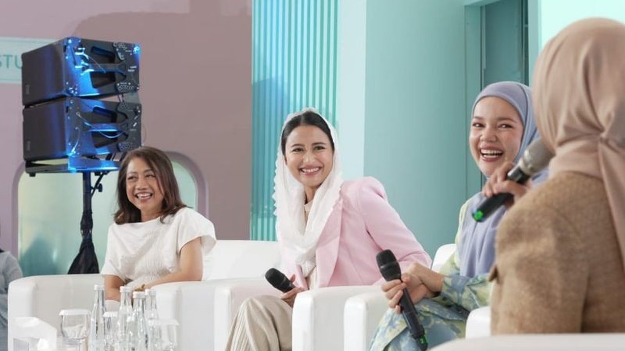 Wakil Menteri Perdagangan RI, Dyah Roro Esti, menekankan pentingnya kolaborasi antara pemerintah, pelaku usaha, dan pemangku kepentingan untuk mendorong ekspor produk kosmetik Indonesia ke pasar internasional, menjadikan Wardah sebagai contoh kesuksesan.