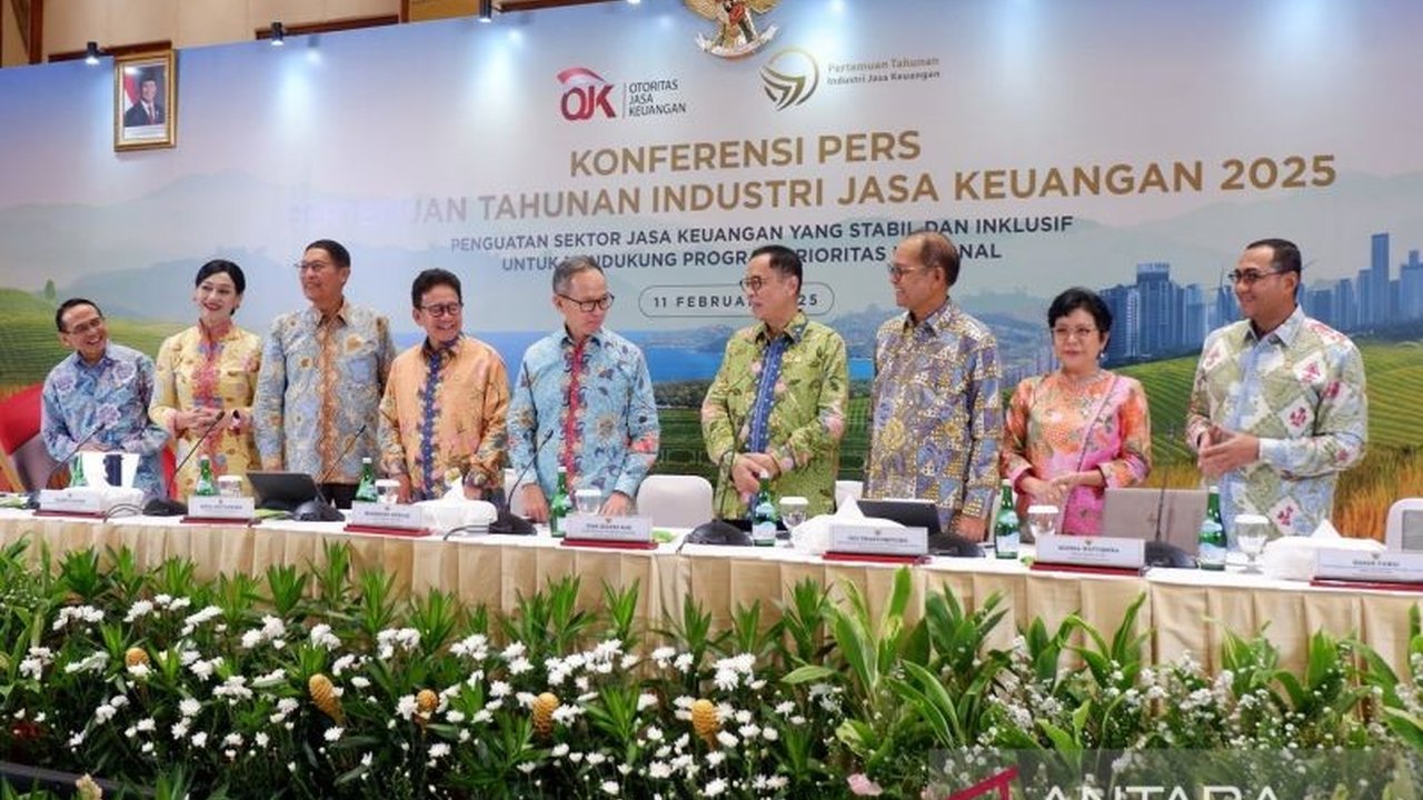 Piutang industri pembiayaan di Indonesia tumbuh 6,92 persen secara tahunan pada Desember 2024, didorong oleh peningkatan pembiayaan investasi dan fintech lending, meskipun pertumbuhannya lebih rendah dari bulan sebelumnya.