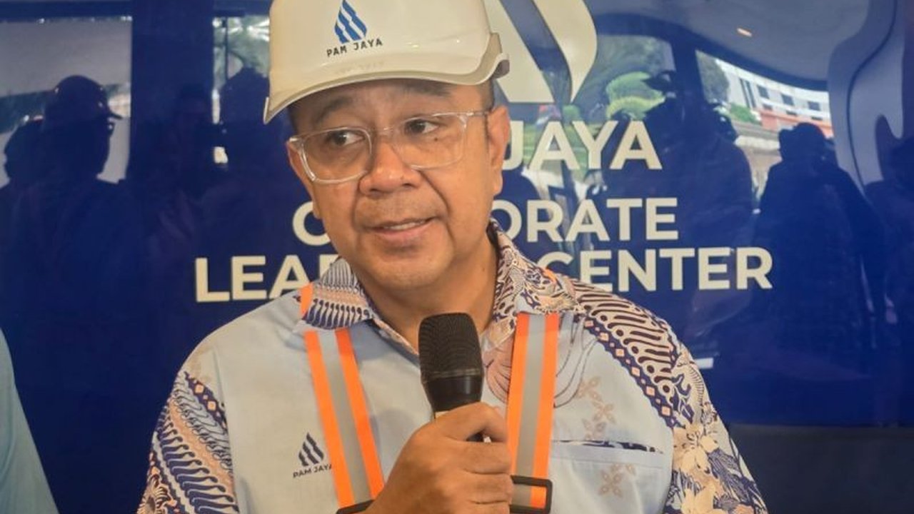 Perumda PAM Jaya memperluas program bantuan tandon air kepada 1.000 pelanggan di Jakarta dengan pasokan air rendah, terutama warga berpenghasilan rendah, untuk mengatasi kesulitan air di jam sibuk.