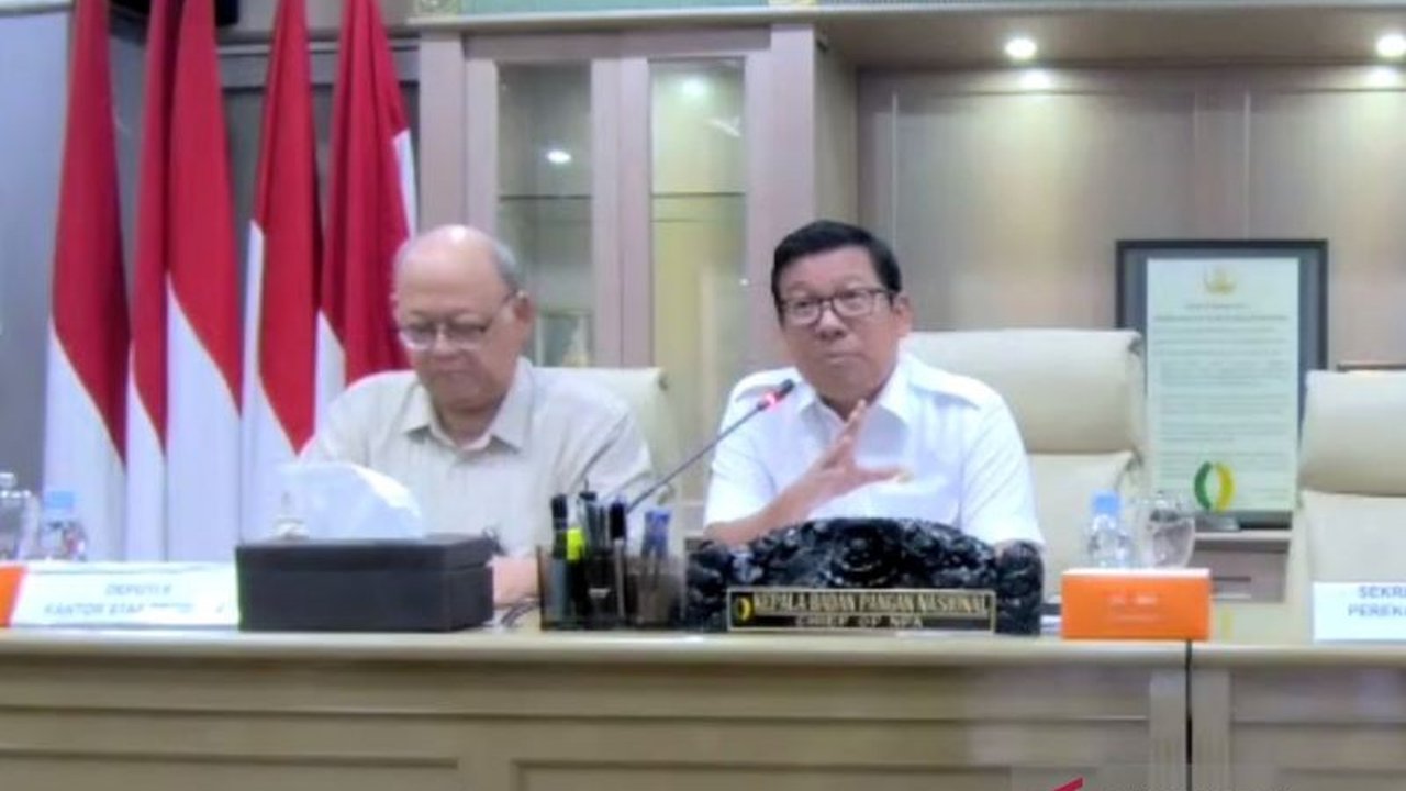 Harga daging kerbau di Indonesia melonjak drastis karena kenaikan harga di India dan nilai tukar rupiah terhadap dolar AS yang sedang tinggi, mendorong Badan Pangan Nasional (Bapanas) untuk mencari alternatif vendor impor.