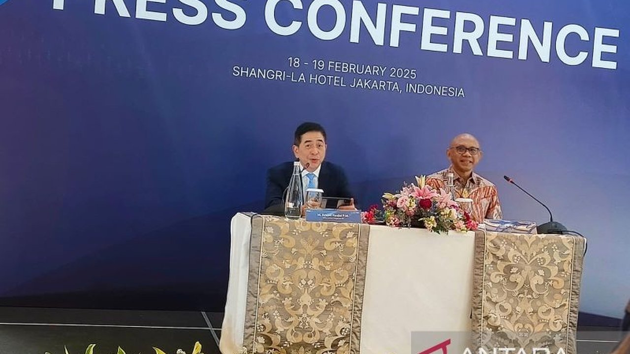 Indonesian Business Council (IBC) menyelenggarakan Indonesia Economic Summit (IES) 2025 di Jakarta pada 18-19 Februari, bertujuan menjadikan Indonesia sebagai pusat pertumbuhan ekonomi global dengan kolaborasi sektor swasta dan pemerintah.