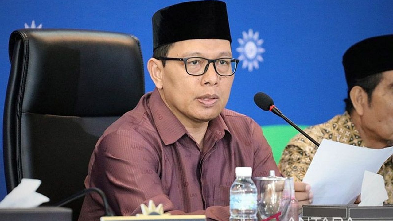 Pimpinan Pusat Muhammadiyah menetapkan 1 Ramadhan 1446 H jatuh pada 1 Maret 2025 dan Idul Fitri 1446 H pada 31 Maret 2025 berdasarkan hisab hakiki wujudul hilal.