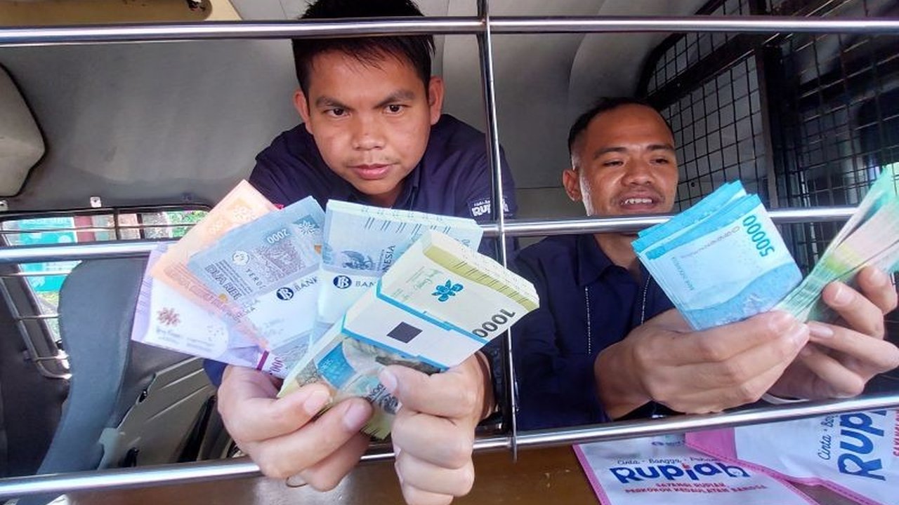 Bank Indonesia Perwakilan Provinsi Bengkulu menyiapkan uang kartal Rp2,48 triliun untuk memenuhi kebutuhan masyarakat selama Ramadhan dan Idul Fitri 1446 H tahun 2025, dengan peningkatan 3,3 persen dibanding tahun sebelumnya, dan akan berkolaborasi dengan