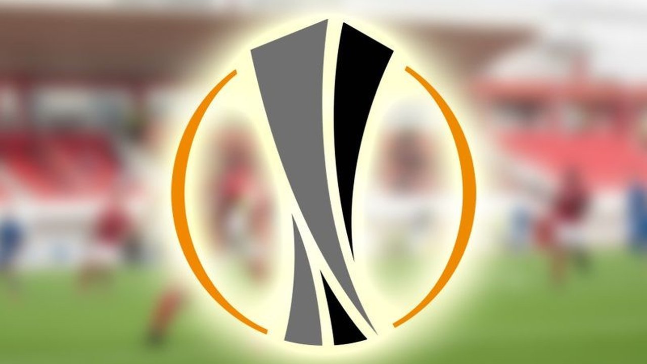 AS Roma akan menghadapi FC Porto tanpa rekrutan anyar Devyne Rensch pada leg pertama babak 16 besar Liga Europa karena cedera, sementara dua pemain baru lainnya juga absen dalam pertandingan tersebut.