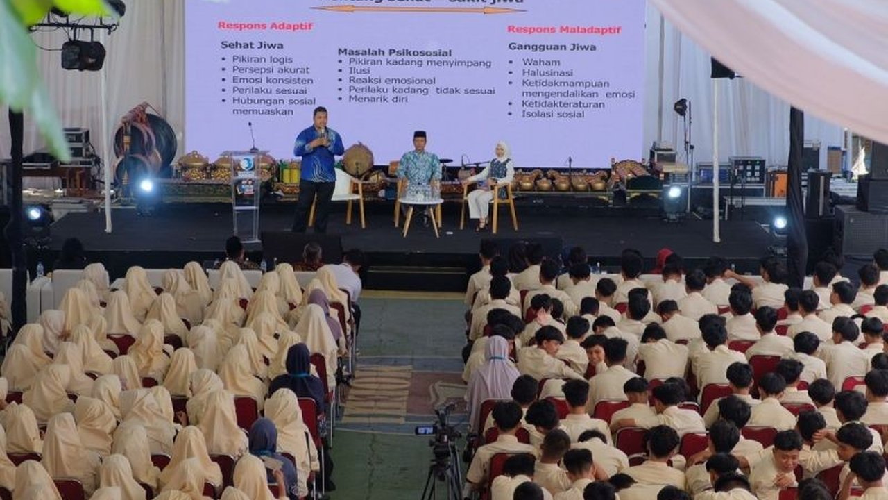 Danone Indonesia bermitra dengan PP Muhammadiyah dalam program Edukasi Akbar Sekolah Sehat 2025 untuk mencegah stunting melalui edukasi gizi dan pola hidup sehat di sekolah-sekolah Muhammadiyah di Jawa Tengah dan Yogyakarta.