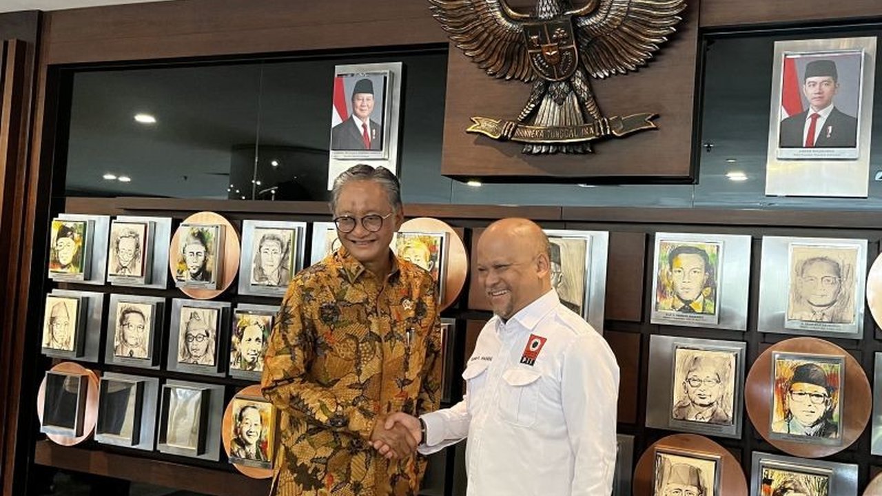 Menteri PU dan Ketua Umum PII sepakat bahwa re-industrialisasi, didukung infrastruktur efisien dan teknologi inovatif, merupakan langkah strategis memperkuat ekonomi Indonesia menuju visi Indonesia Emas 2045.